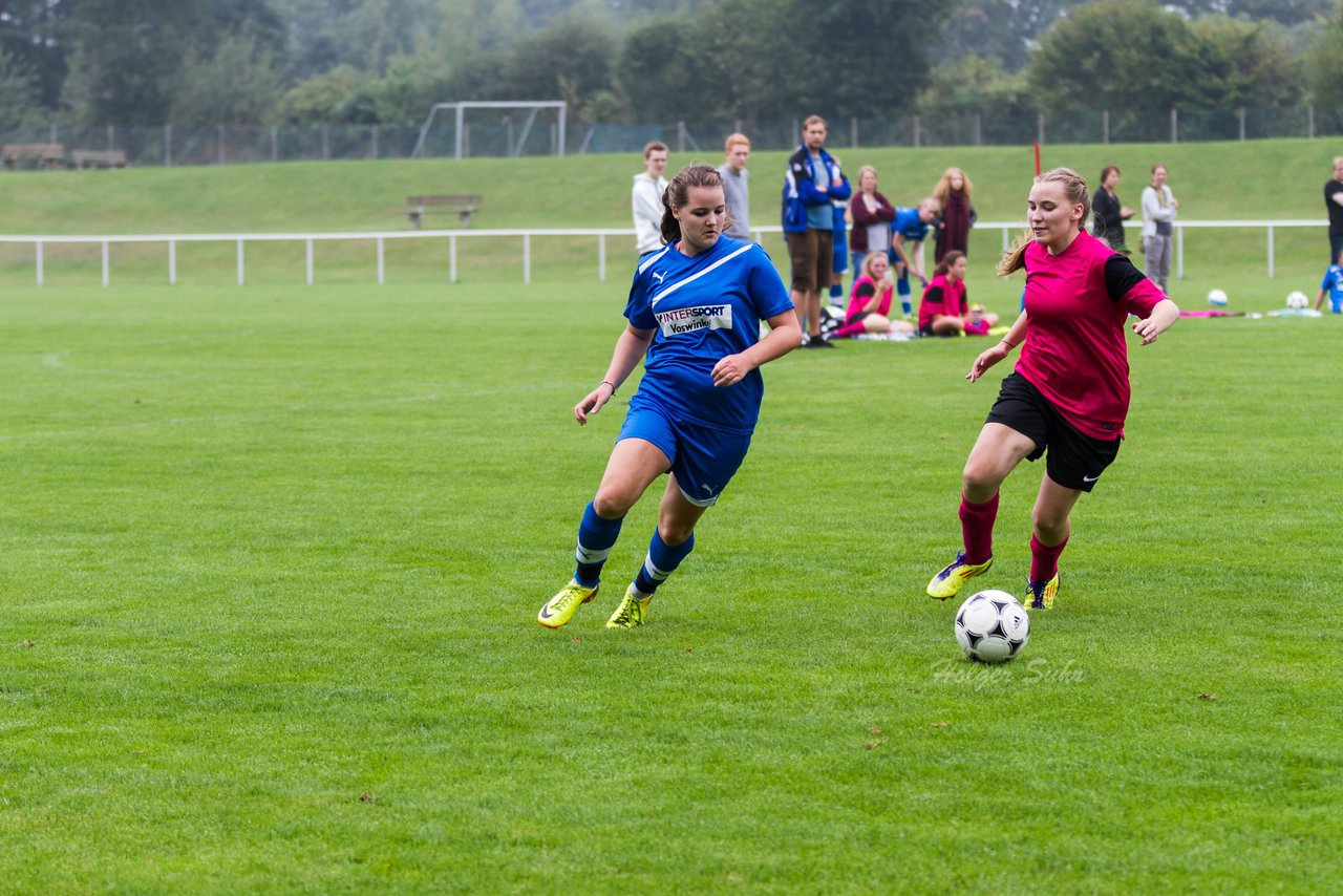 Bild 229 - B-Juniorinnen FSG BraWie 08 - JSG Sandesneben : Ergebnis: 2:0